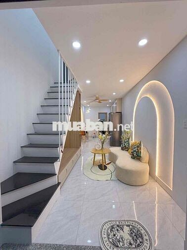 Bán  nhà,33 m2 xây trệt lầu chỉ hơn 3 tỷ,Lê Đức Thọ,quận Gò Vấp
