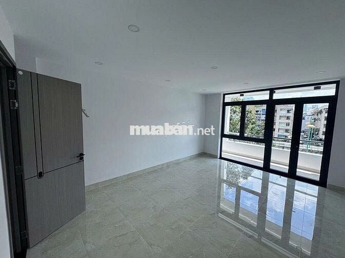🏡 Nhà 2MT Trường Sa Q3, 5 tầng, 5WC, thuê chỉ 38tr/tháng!