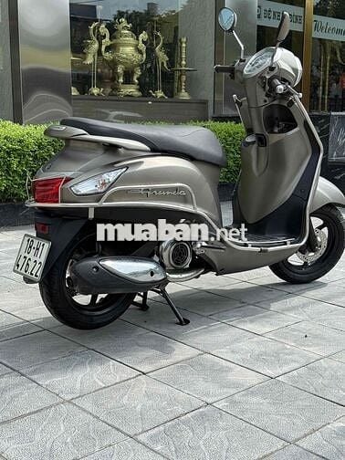 Yamaha Grande 2018  máy êm zin -lốp theo xe -