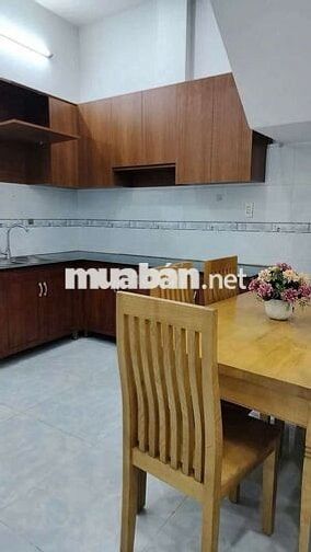 NHÀ ĐẸP 2P NGỦ GẦN NGÃ TƯ 26 và 234
