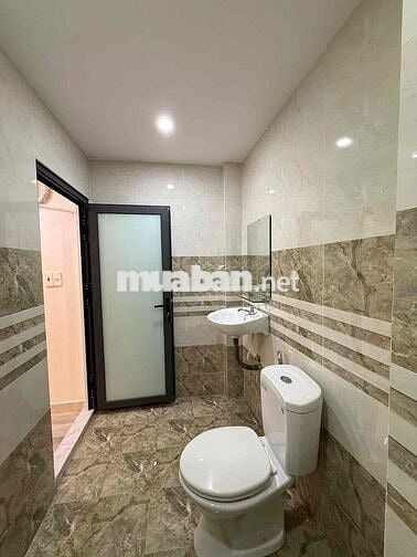 Bán  nhà,33 m2 xây trệt lầu chỉ hơn 3 tỷ,Lê Đức Thọ,quận Gò Vấp