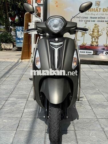 Yamaha Grande 2018  máy êm zin -lốp theo xe -