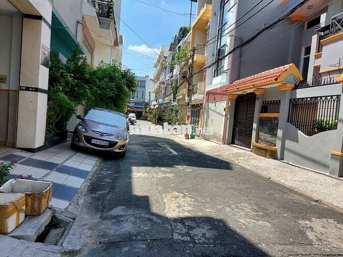 Cho thuê nhà hẻm 8m Hoàng Hoa Thám 5x15m trệt 2 lầu, 22tr TL