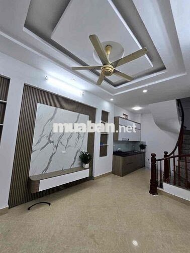 Siêu phẩm 5 tầng lô góc! Ngõ thông,nông thoáng, full nội thất, sổ đẹp Siêu phẩm 5 tầng lô góc! Ngõ thông,nông thoáng, full nội thất, sổ đẹp