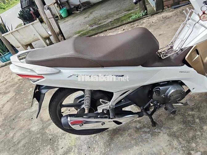 Future 2021 biển số 83