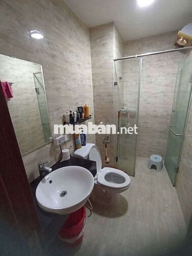 Cho Thuê chung Cư Homeland Thượng Thanh Long Biên 60m 2 ngủ 2 vs 10 tr