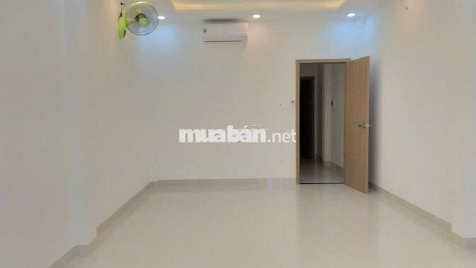 NHÀ 4X15, 1 TRỆT 2 LẦU, HẺM OTO NGAY HOÀNG DIỆU 2 VÀ TÔ VĨNH DIỆN