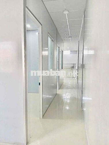 Nhà Mới Xây DT 5x25 Trệt Trống Xuốt Có Gác Lửng 2Pn 1Wc Hẻm Xe Tải