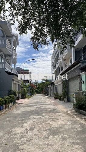 Đất thổ cư khu dân cư hiện hữu xây tự do, diện tích 95m2 hẻm thông