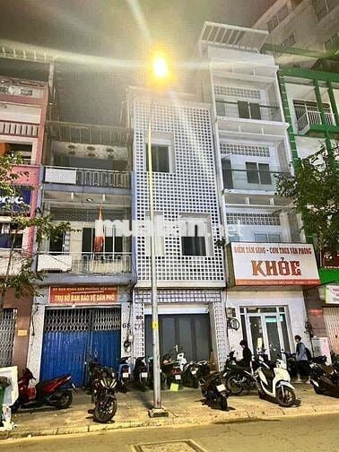 SÁT PHỐ ĐI BỘ NGUYỄN HUỆ, SÀN SUỐT, CÓ THANG MÁY SỐ 67 HỒ TÙNG MẬU Q1