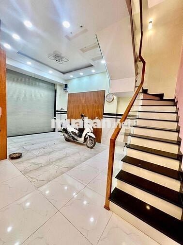Cho Thuê Nhà Mới Sạch Sẻ DT 180m2 1Trệt 2Lầu 3Pn 4Wc Hẻm Tải Đậu Ôtô