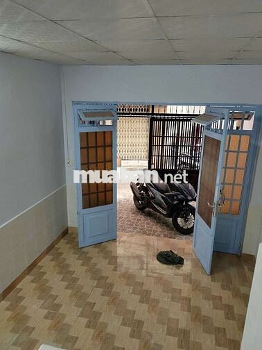 CHO THUÊ NHÀ NGUYÊN CĂN, 1 LẦU - 2 PHÒNG NGỦ 90M2 SỬ DỤNG - HÀNG XANH