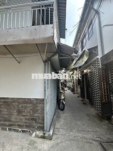 Bán nhà Lê Quang Định- 03 Phòng ngủ- tiện ở, cho thuê trọ- Chỉ 3,25 tỷ
