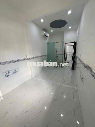 Nhà bán DT 3,7x11,5 . 1 lầu 2 p.3 Tolet Ba Đình P.Chánh Hưng P9 Q8