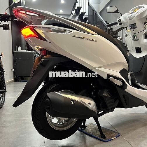 Honda Lead 4val Trắng 2024 chưa đăng ký
