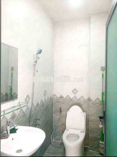 Nhà thuê Vườn Lài. Quận Tân Phú (2pn, 2wc) hẻm ba gác thông.Dtsd 96m2