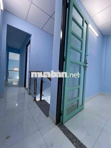 SIÊU PHẨM GIÁ RẺ 4X15 NHÀ ĐẸP 2 TẦNG HẺM XE HƠI HUỲNH THỊ NA