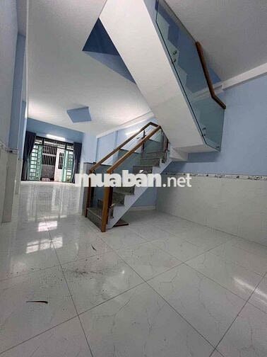 SIÊU PHẨM GIÁ RẺ 4X15 NHÀ ĐẸP 2 TẦNG HẺM XE HƠI HUỲNH THỊ NA