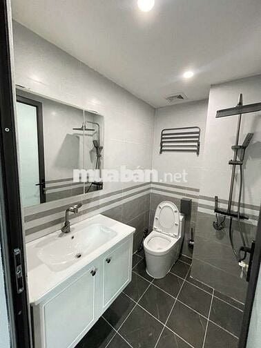 Bán nhà phố Trạm- chủ tự xây gần TTTM Aeon Long Biên 41m, 12.1 tỷ
