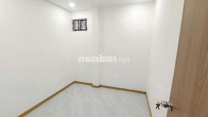CHỦ DỄ THƯƠNG BÁN NHÀ Q8- 40M2 -NGANG 4,5, 3PN- NGAY CHỢ- SHR- 2 TY XX