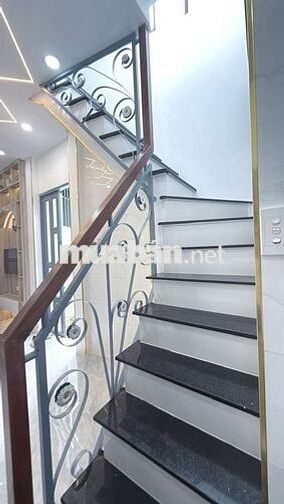 NHÀ NHỎ XINH TỪNG CM, DTSD 40M2 , SÁT DƯƠNG QUẢNG HÀM, P5, GIÁ 2.8 TỶ