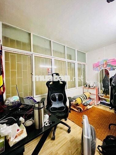 Bán chung cư mini Cầu Giấy, 2 ngủ, ngõ thông ba gác, tiện ích đầy đủ