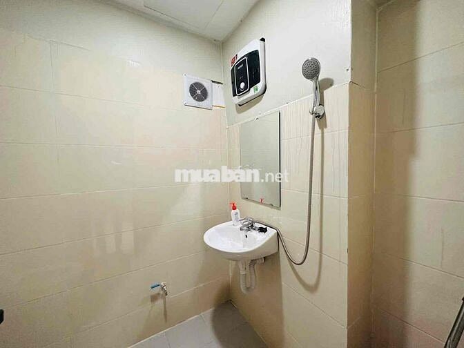 Bán tập thể Hoàng Quốc Việt, cầu Giấy. Giá 4.25 tỷ Bán tập thể Hoàng Quốc Việt, cầu Giấy. Giá 4.25 tỷ