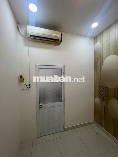 NHÀ ĐẸP HẺM VĂN CAO – 2PN – GIÁ RẺ 8.5TR/THÁNG
