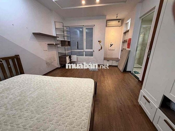 Phân lô Tô Vĩnh Diện, 20m ra ô tô, nhà đẹp, ngõ rộng. 36mx6T. Chỉ 8,6t