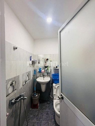 Bán nhà rẻ (4x10) 241/18 Nguyễn Thái Sơn,P7, Gò vấp