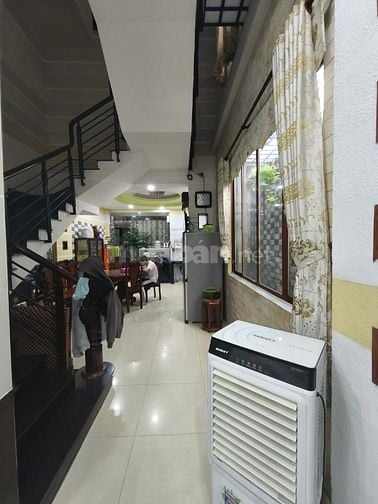 HOT NHÀ HXH KHU VIP TSN 4X26 4 LẦU ( Gặp Chính Chủ )