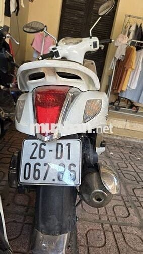 Cần bán xe Yamaha Nozza vợ đang đi