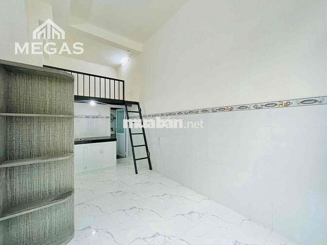 Khai Trương Nhà Mới Thang Máy_Full NT Toà Nhà Sang - Đẹp