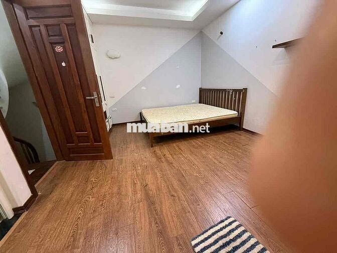 Phân lô Tô Vĩnh Diện, 20m ra ô tô, nhà đẹp, ngõ rộng. 36mx6T. Chỉ 8,6t
