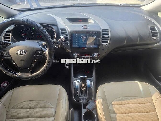 Kia Cerato 1.6AT 2018 màu đen, 78000 km