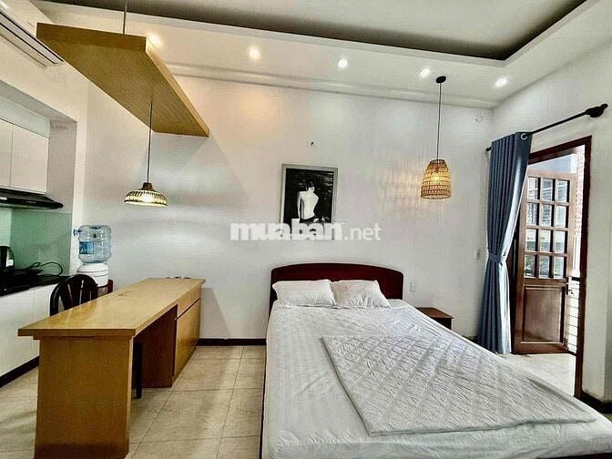 Khai trương căn hộ mini balcony - chợ Tân Định -CV Lê Văn Tám - ĐH ISB