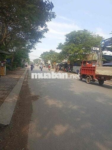 cho thuê mặt bằng rộng rãi kinh doanh buôn bán đa nghề gần trường học