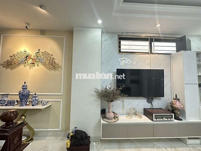 Bán nhà dân Ngọc Thuỵ, Lô Góc, ôtô tránh, 45m2, 4 tầng,Giá chỉ 13,2 tỷ