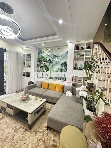 Bán nhà dân Ngọc Thuỵ, Lô Góc, ôtô tránh, 45m2, 4 tầng,Giá chỉ 13,2 tỷ