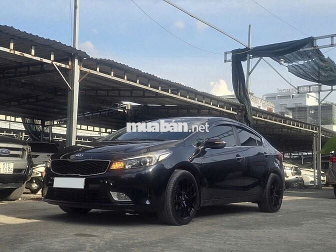 Kia Cerato 1.6AT 2018 màu đen, 78000 km