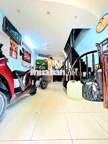 NHÀ ĐẸP HXH P. 6, TÂN BÌNH, DT 20/25M² (DTSD: 100M²), 4 TẦNG, 3PN+4WC