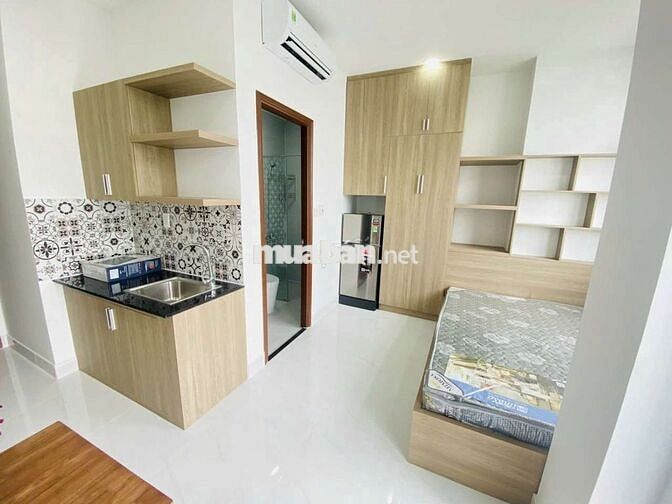 CHO THUÊ CHDV 30M2 FULL NỘI THẤT ĐƯỜNG NGUYỄN VĂN ĐẬU GẦN QUẬN 1
