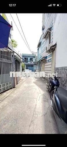 Bán nhà hẻm xe hơi,32 m2 xây 2 lầu,hơn 3 tỷ,Quang Trung,Gò Vấp