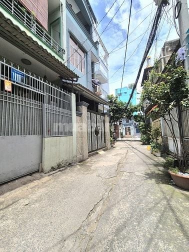 Bán nhà hẽm xe hơi âu cơ 4x20m giá chỉ 85tr/m2