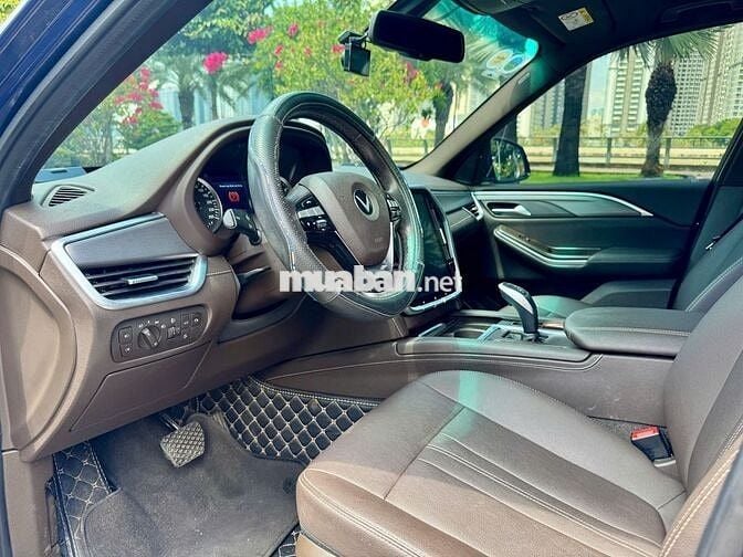 VinFast Lux SA Plus 2019 - Màu xanh - 6vkm