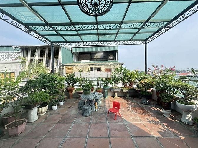 Bán nhà phố Ái Mộ, Bồ Đề, ô tô đỗ cửa, DT 40m x 6 tầng,Giá chỉ 11,9 tỷ