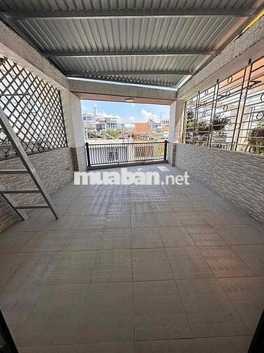 Cho thuê nhà HXT Nguyễn Văn Đậu P11 Q Bình Thạnh.