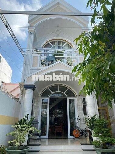 Biệt Thự 136m2 , Sân Vườn , KDC , Ngang 6M, HUỲNH TẤN PHÁT , 5 Tỷ Hơn