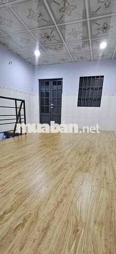 NHÀ 2 LẦU SHR CÁCH MẶT TIỀN ĐƯỜNG NHỰA CHỈ 50m