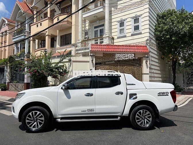Nissan Navara 4WD 2 cầu số tự động cao cấp 2016